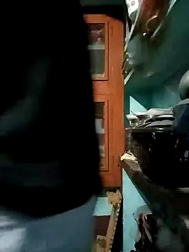 Snapshot of gunjan22 chatting on 03.18.25 gunjan22 online show from 03.18.25