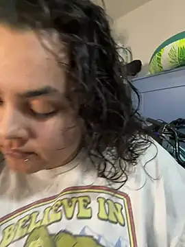 DatBishYouMiss online show from 01.14.25