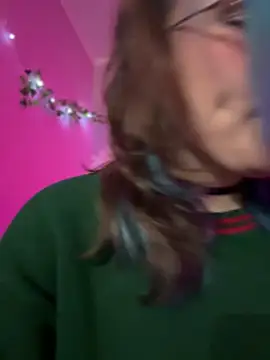 Snapshot of MaddisonHaas chatting on 12.26.24 MaddisonHaas online show from 12.26.24