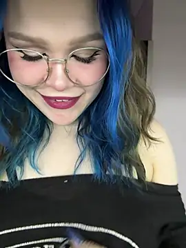 Snapshot of MaddisonHaas chatting on 01.28.25 MaddisonHaas online show from 01.28.25