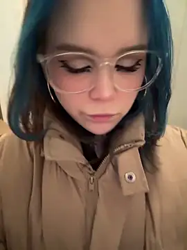 Snapshot of MaddisonHaas chatting on 02.03.25 MaddisonHaas online show from 02.03.25