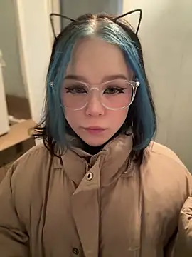 Snapshot of MaddisonHaas chatting on 02.14.25 MaddisonHaas online show from 02.14.25