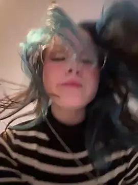 Snapshot of MaddisonHaas chatting on 02.16.25 MaddisonHaas online show from 02.16.25