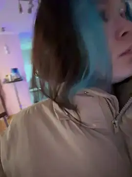 Snapshot of MaddisonHaas chatting on 02.25.25 MaddisonHaas online show from 02.25.25