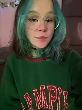 Snapshot of MaddisonHaas chatting on 03.08.25 MaddisonHaas online show from 03.08.25