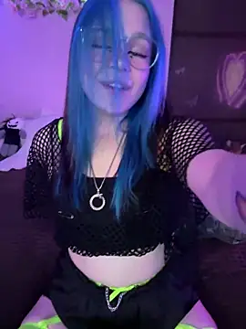 Snapshot of MaddisonHaas chatting on 09.09.25 MaddisonHaas online show from 09.09.25