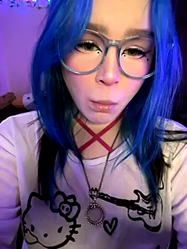 Snapshot of MaddisonHaas chatting on 10.20.25 MaddisonHaas online show from 10.20.25