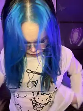 Snapshot of MaddisonHaas chatting on 10.20.25 MaddisonHaas online show from 10.20.25