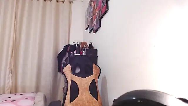 Samary thomas online show from 02.26.25