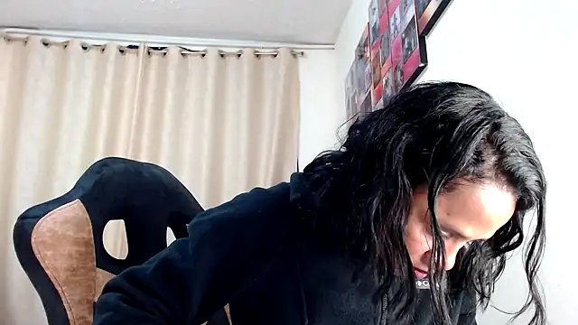 Samary thomas online show from 03.01.25