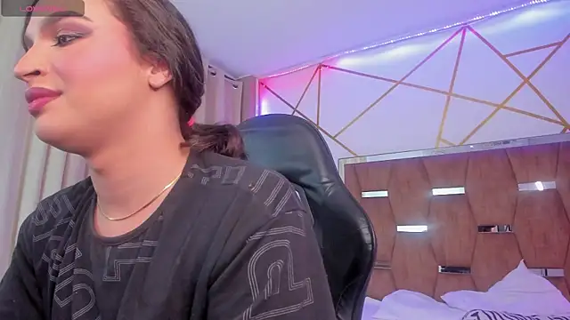 KylieVictoria online show from 01.15.25