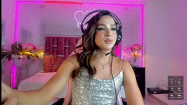 KylieVictoria online show from 10.12.25