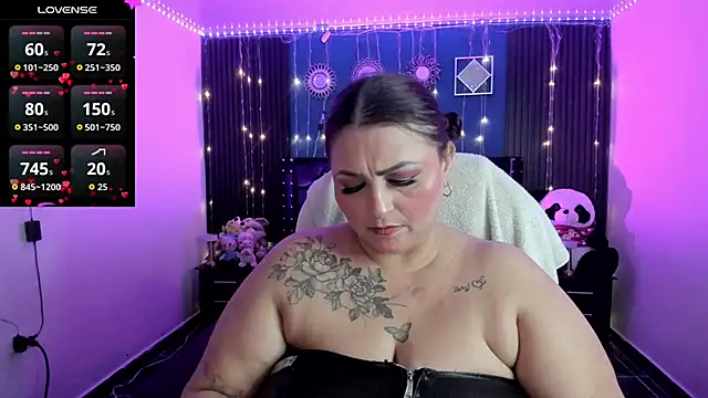 Ivonnee   online show from 04.30.26