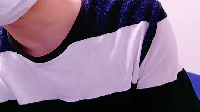 Snapshot of kintaman_cum chatting on 02.28.25 kintaman cum online show from 02.28.25