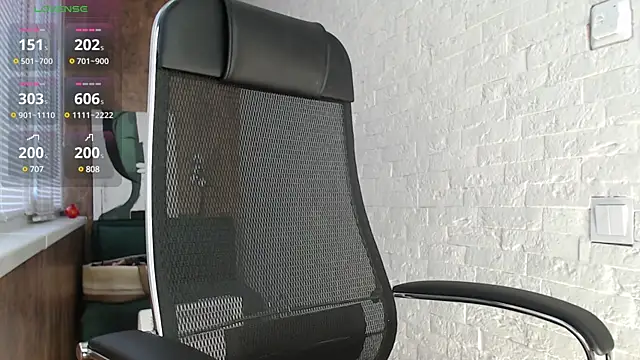 Snapshot of BB_Web chatting on 01.22.25 BB Web online show from 01.22.25