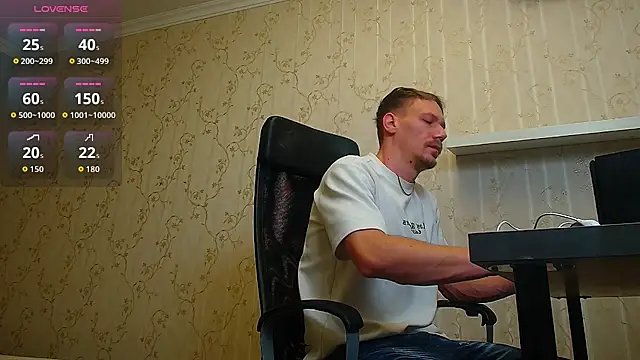 MateoBenjaminX online show from 10.02.25