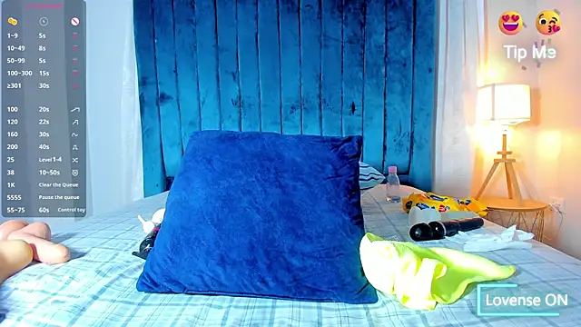 Snapshot of sweetebony_970 chatting on 01.27.25 sweetebony 970 online show from 01.27.25