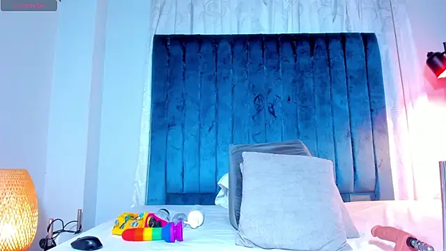 Snapshot of sweetebony_970 chatting on 11.15.25 sweetebony 970 online show from 11.15.25