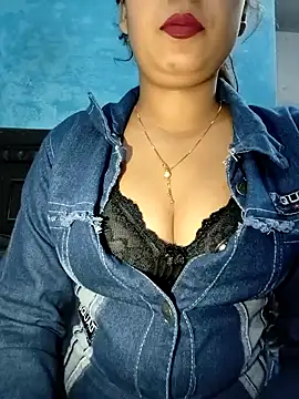 Shanaya Hotty online show from 12.01.24