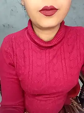 Shanaya Hotty online show from 12.22.24