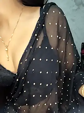 Shanaya Hotty online show from 12.28.24