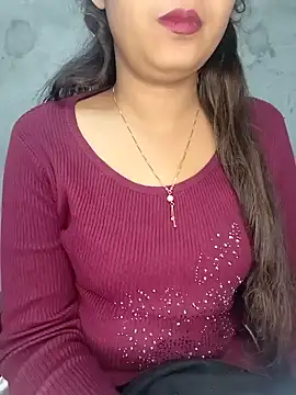 Shanaya Hotty online show from 01.16.25