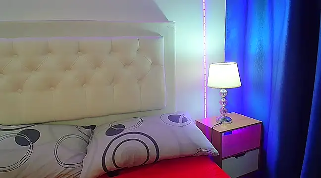 jescaoporto4 online show from 03.04.25