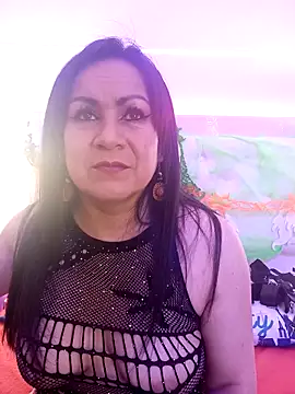 jescaoporto4 online show from 10.28.25