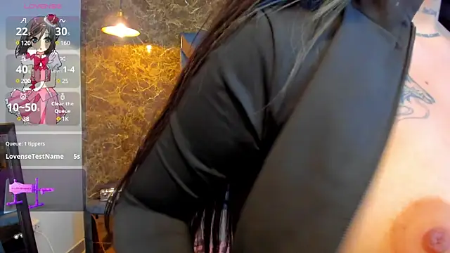 Alahia Dangelo online show from 02.05.25