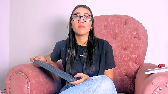  maria foxx  online show from 01.07.25