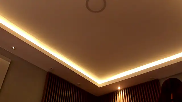 Eilin clio online show from 02.18.25