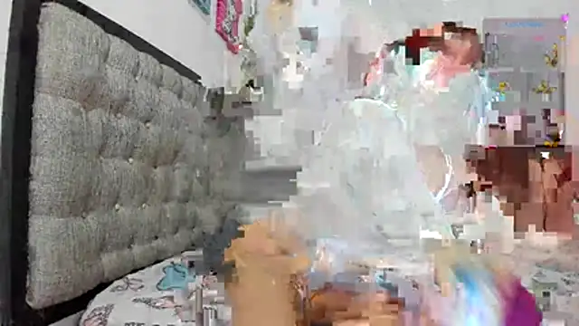 emi henao online show from 01.13.26