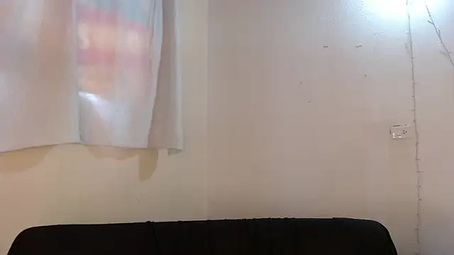 Snapshot of maraa_lee chatting on 11.13.25 maraa lee online show from 11.13.25