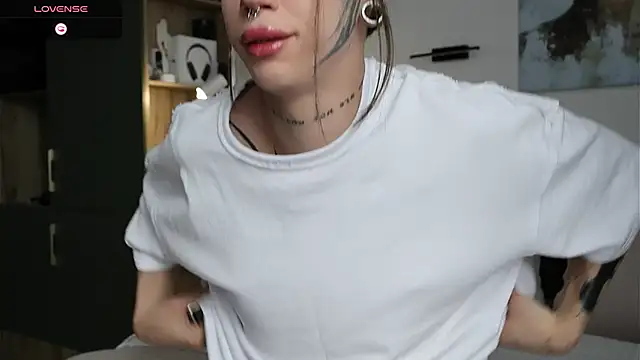 Dasha M online show from 05.11.26
