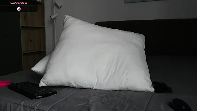 Dasha M online show from 06.09.26