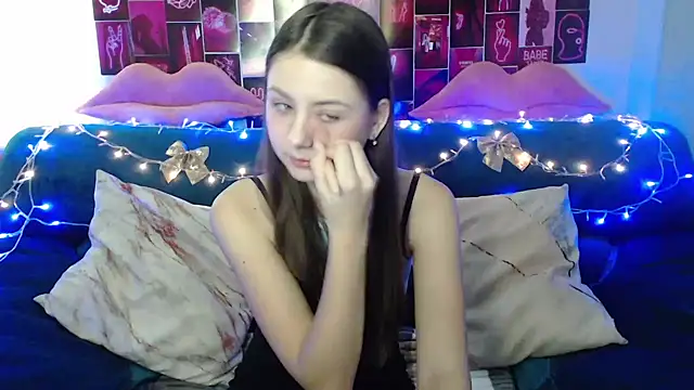 MilanaRoza online show from 01.11.25