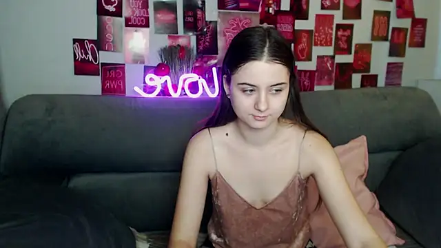 MilanaRoza online show from 11.14.25