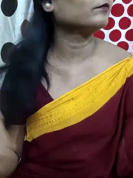 Snapshot of yoursweety09 chatting on 06.16.26 yoursweety09 online show from 06.16.26