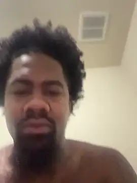 Snapshot of cumwatch3376 chatting on 01.01.25 cumwatch3376 online show from 01.01.25