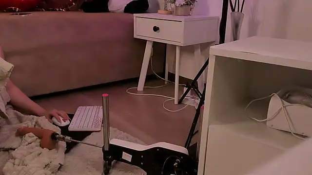 Snapshot of Alisia_Mars chatting on 02.01.25 Alisia Mars online show from 02.01.25