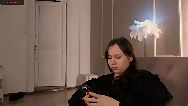 Snapshot of Alisia_Mars chatting on 10.09.25 Alisia Mars online show from 10.09.25