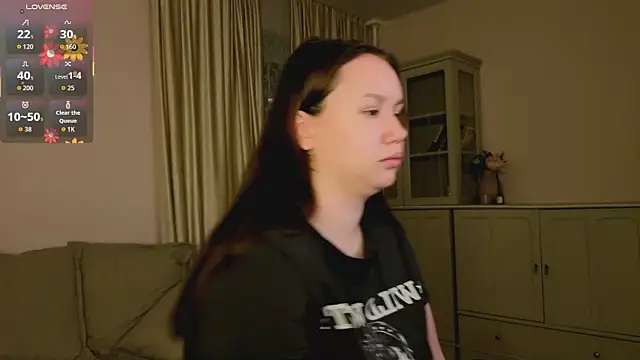 Snapshot of Alisia_Mars chatting on 11.29.25 Alisia Mars online show from 11.29.25