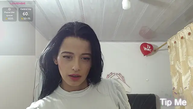 Laylafoxy tay online show from 02.27.25