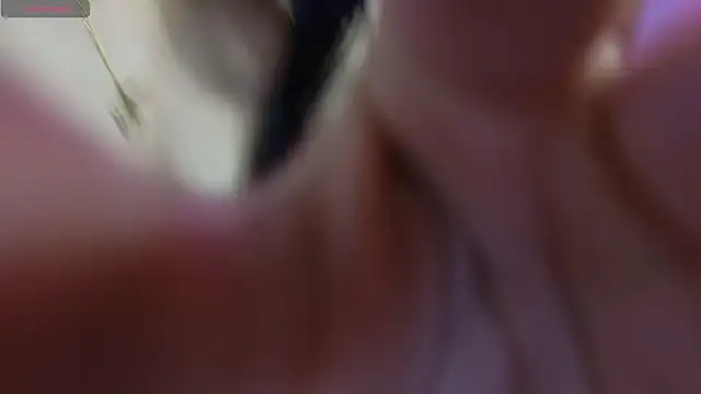 Laylafoxy tay online show from 03.10.25