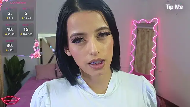 Laylafoxy tay online show from 03.15.25