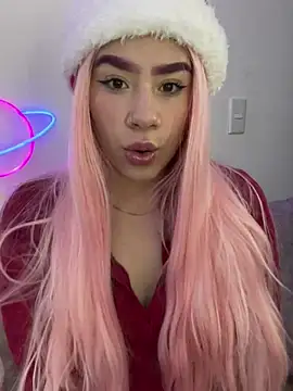 Snapshot of Im_Valen_Cute chatting on 12.24.24 Im Valen Cute online show from 12.24.24