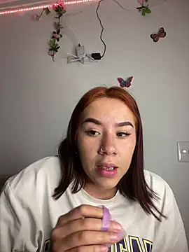 Snapshot of Im_Valen_Cute chatting on 01.31.25 Im Valen Cute online show from 01.31.25