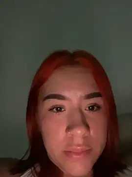 Snapshot of Im_Valen_Cute chatting on 02.26.25 Im Valen Cute online show from 02.26.25