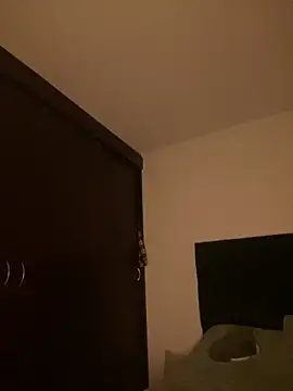 Snapshot of Im_Valen_Cute chatting on 02.27.25 Im Valen Cute online show from 02.27.25