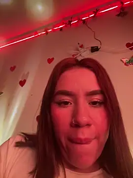 Snapshot of Im_Valen_Cute chatting on 03.21.25 Im Valen Cute online show from 03.21.25